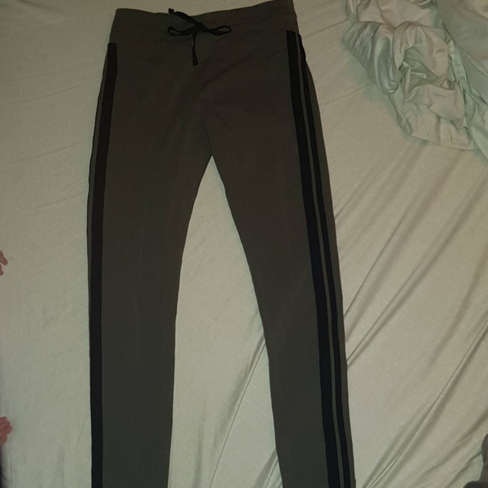 LLD high waisted striped leggings